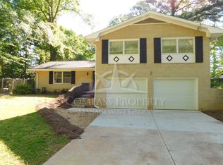 2158 Bonneville Rd, Decatur, GA 30032