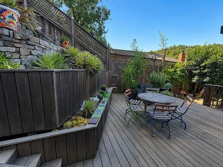 200 The Alameda — Photo 12