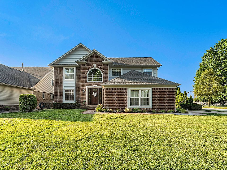 1st image of 13853 Wellington Dr