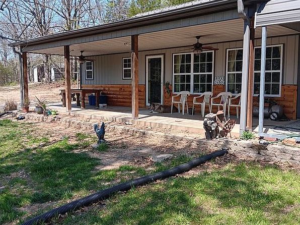 26071 Long Shadow Ln