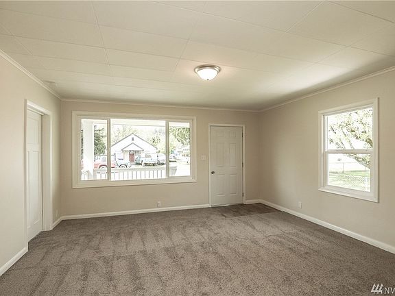 4th image of 1120 N 2nd Ave