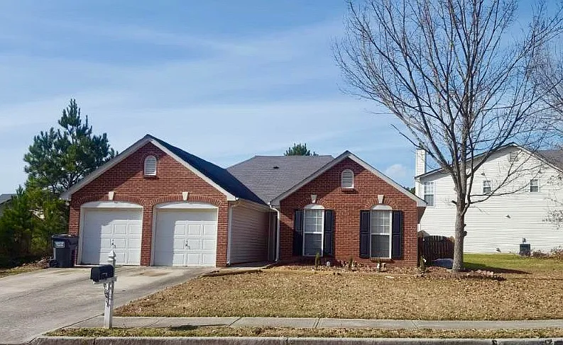 2375 Oakland Spring Dr photo 1