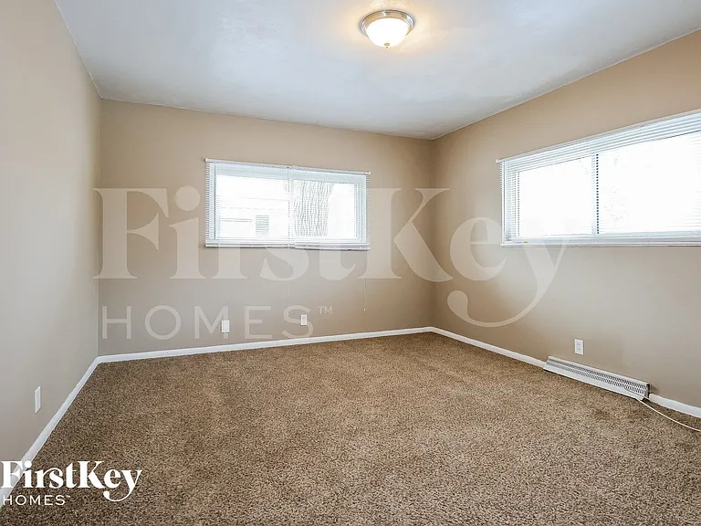 6114 Fee Fee Rd — Photo 8