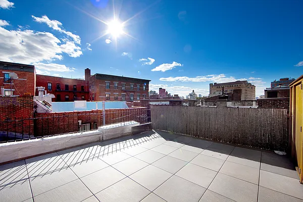 Rented by R New York | media 1