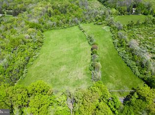 15 Stony Brook Rd, Hopewell, NJ 08525