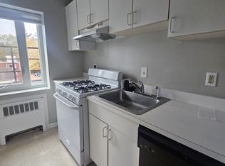 572 Whitney Ave #E3, New Haven, CT 06511
