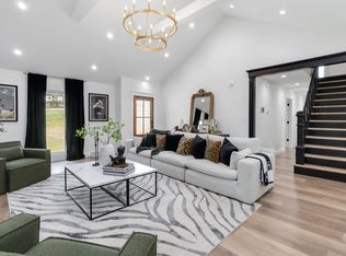 2657 River Rd, London, KY 40744