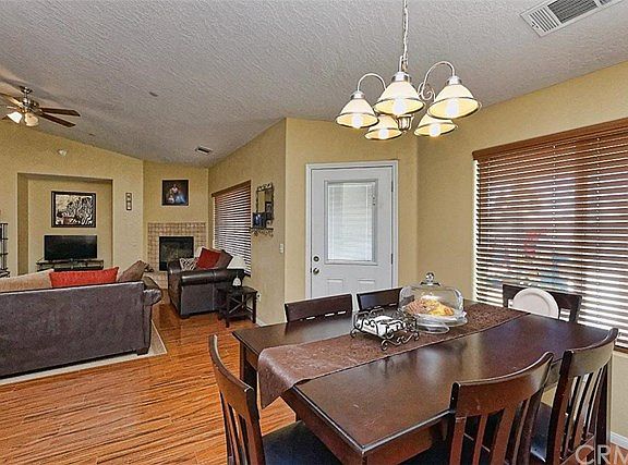 5th image of 9733 Hickory Ct