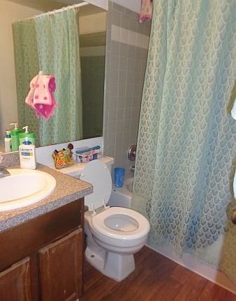 4th image of 2101 Franklin St APT 203
