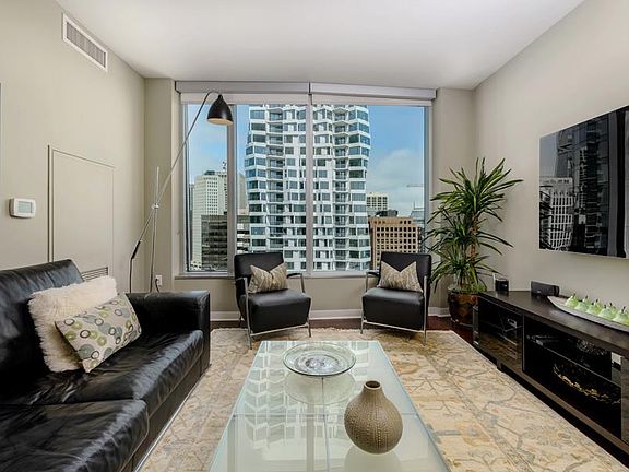 3rd image of 338 Spear St Unit 24A