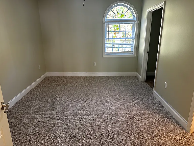 1000 Creekview Ln #1101 — Photo 7