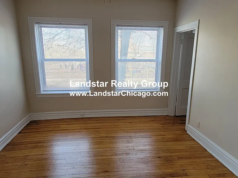 4457 N Maplewood Ave #2 — Photo 10