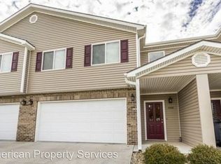 5520 Stone Crest Ct, Manhattan, KS 66503