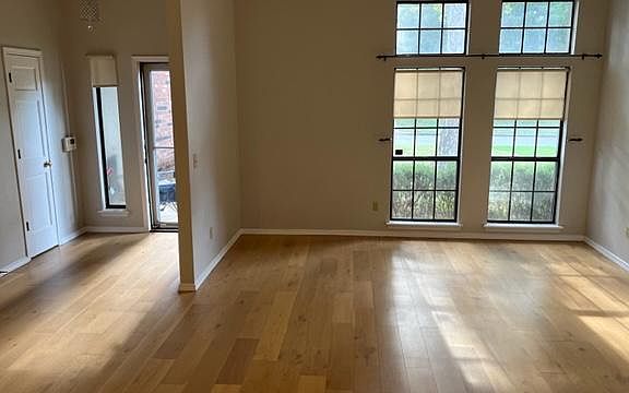 2nd image of 8940 S 77th East Pl