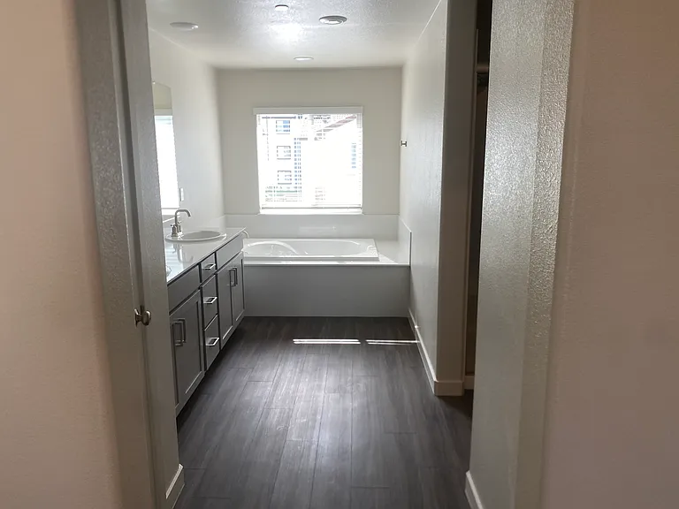653 Barreet Lake Rd — Photo 41