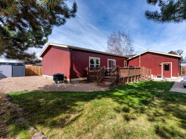658 NE Shoshone Dr, Redmond, OR 97756