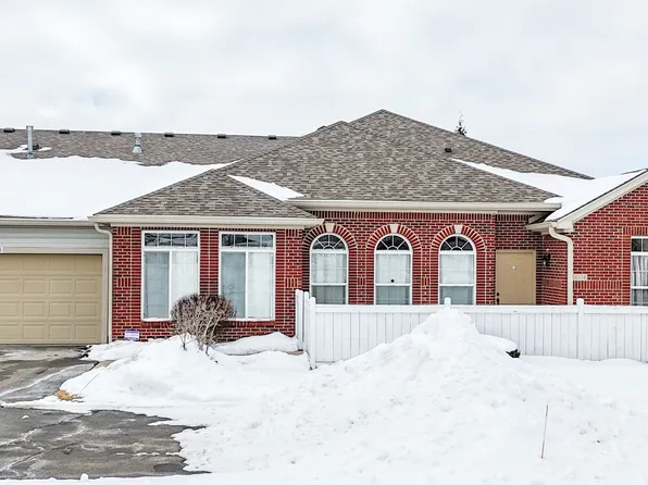 10338 Gateway Dr #D, Indianapolis, IN 46234