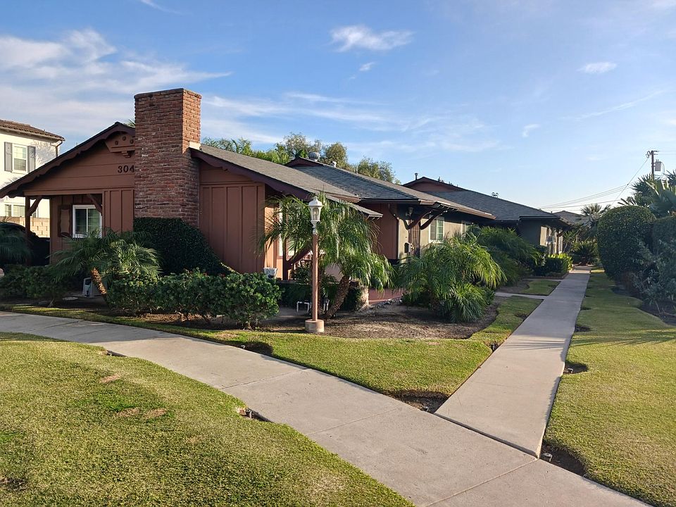 Front view of the 4-plex apartments.