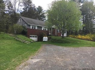 43 Nelson Hoff Rd, Saugerties, NY 12477