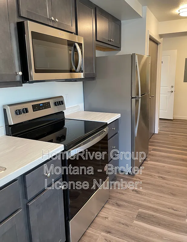 Studio, 1.0 bath, 500 sqft, $995 — Photo 2