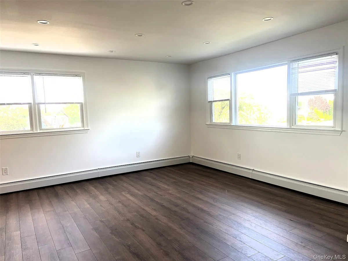 Building Photo - 473 Franklin Blvd #MAIN