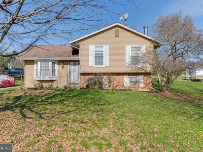 4618 Ralph Ave, Hampstead, MD, 21074