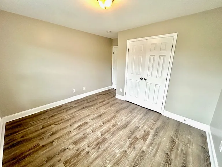 1089 Burwell Rd — Photo 32