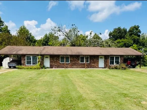 109 Highlander Dr, Carbondale, IL 62903