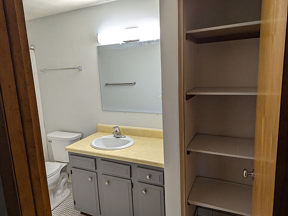 5th image of 222 Jay St APT 210