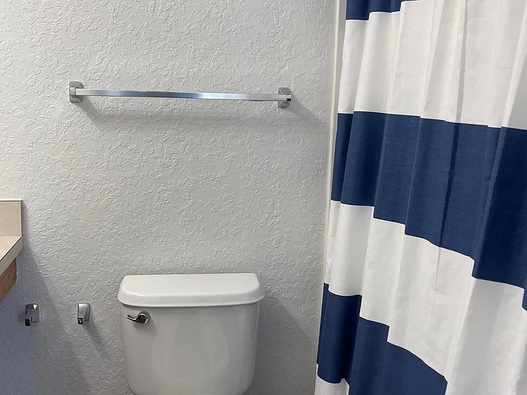 4441 SW 49th Ave — Photo 29