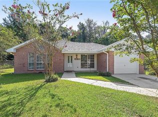 181 W Cherrywood Ln, Pearl River, LA 70452