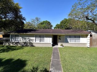 8510 Robindell Dr, Houston, TX 77074