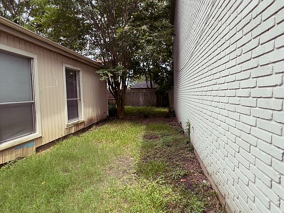 Side yard