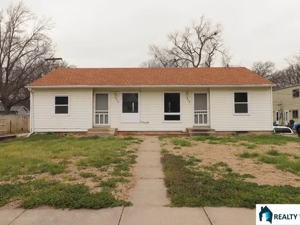 827 N 29th St, Lincoln, NE 68503
