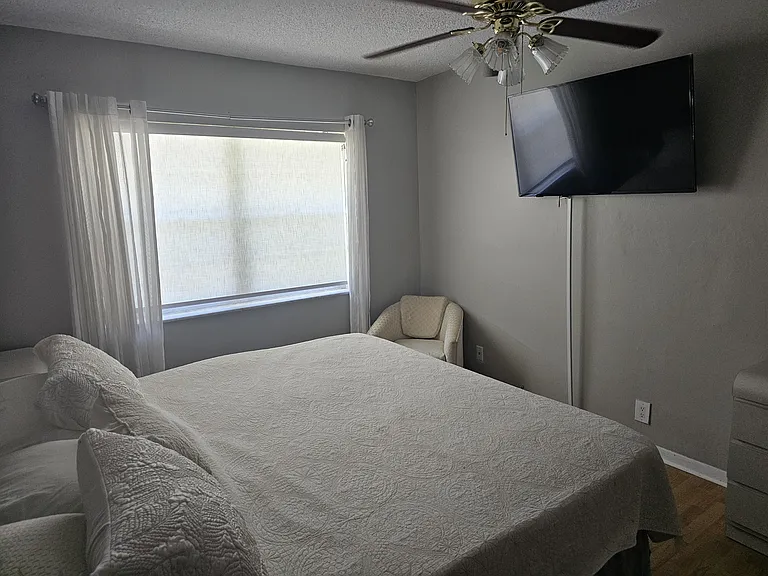 2475 W Golf Blvd #243 — Photo 9