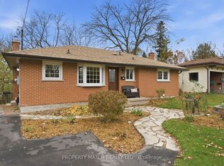 572 Wychwood St, Oshawa, ON L1G 2T3