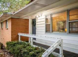 22 Holly Hill Rd, Little Rock, AR 72204