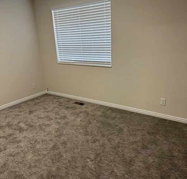 276 N Bliss Ct — Photo 20