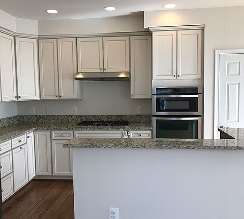 4th image of 8320 Broderick Cir