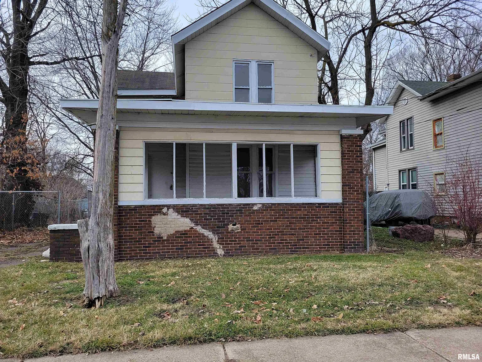 1107 N Orange St photo 1