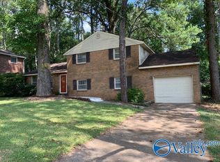 2602 Vinyard St NE, Huntsville, AL 35811