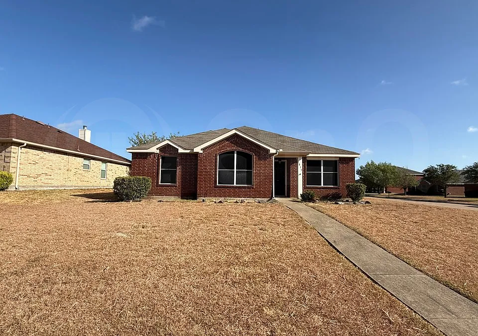 1815 Shanna Dr