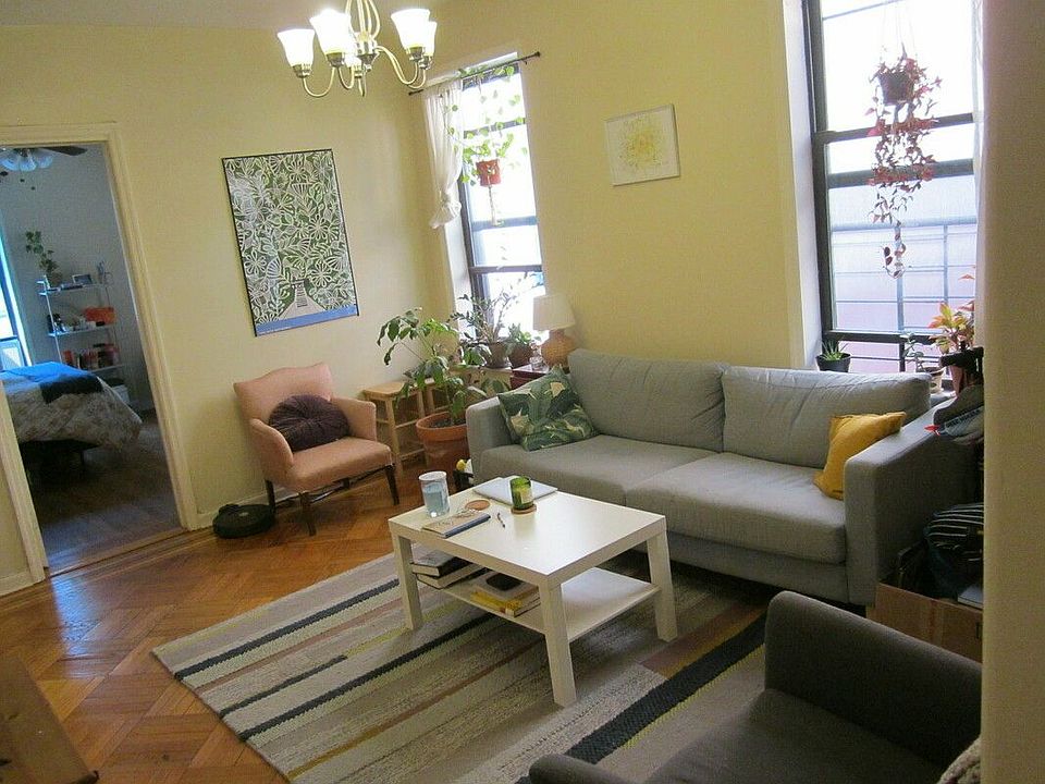 1st image of 122 Fenimore St #15