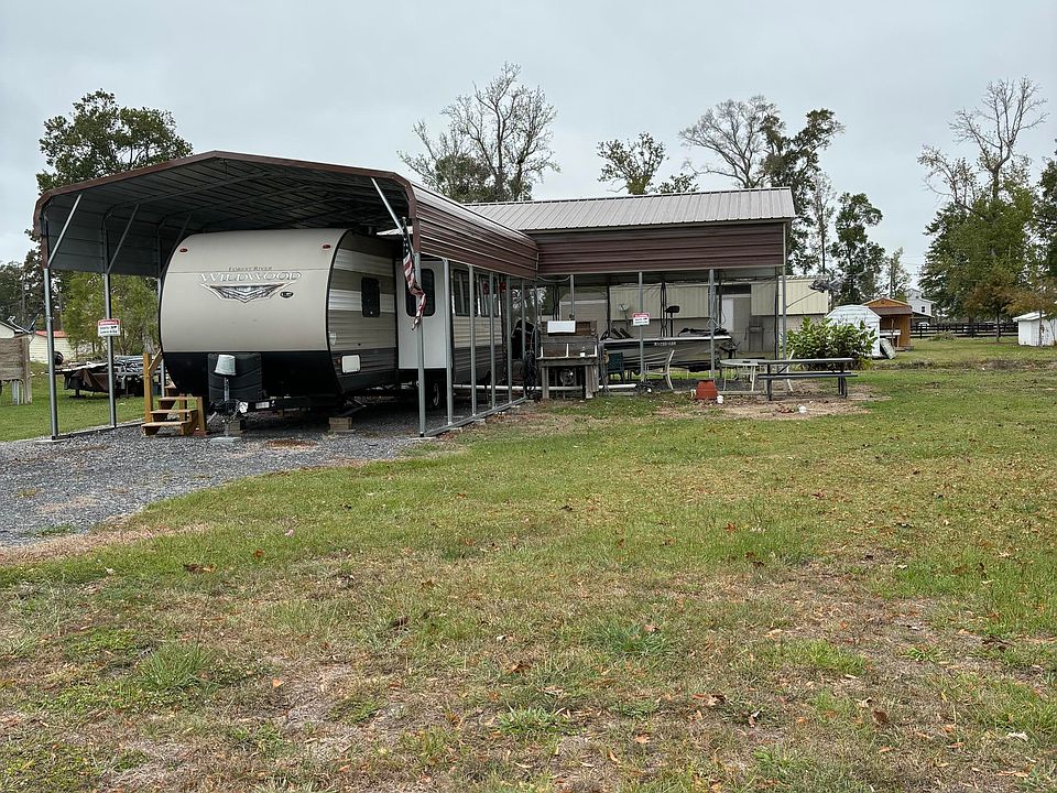 1st image of 812 Three Mile Ave