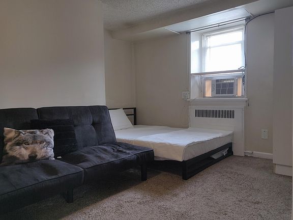 3rd image of 2102 W Cheltenham Ave #B2