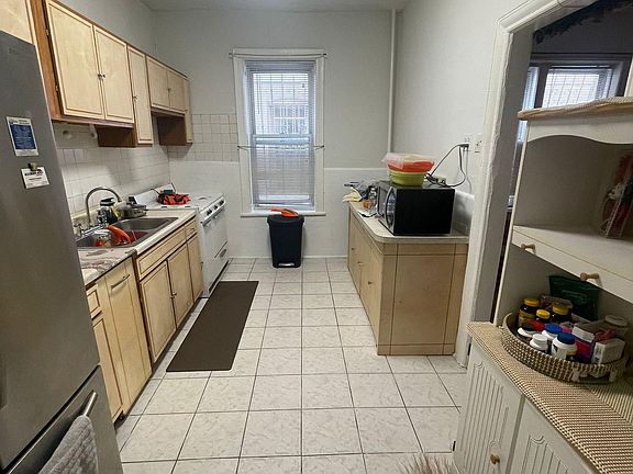3rd image of 1317 Boynton Ave #1