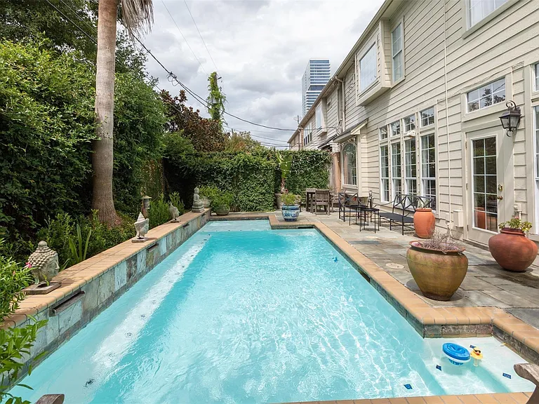 3114 Lake St — Photo 4