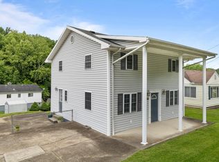 587 Norwood Rd, Huntington, WV 25705