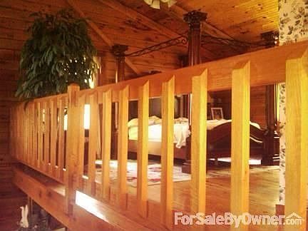 LOFTED BEDROOM #1 W/ BALCONY & SKYLIGHT : AHH!! WAKE UP REFRESHED WITH VIEWS OF THE OUTDOORS OR DOWN