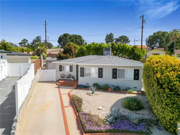 11106 Odell Ave, Sunland, CA 91040